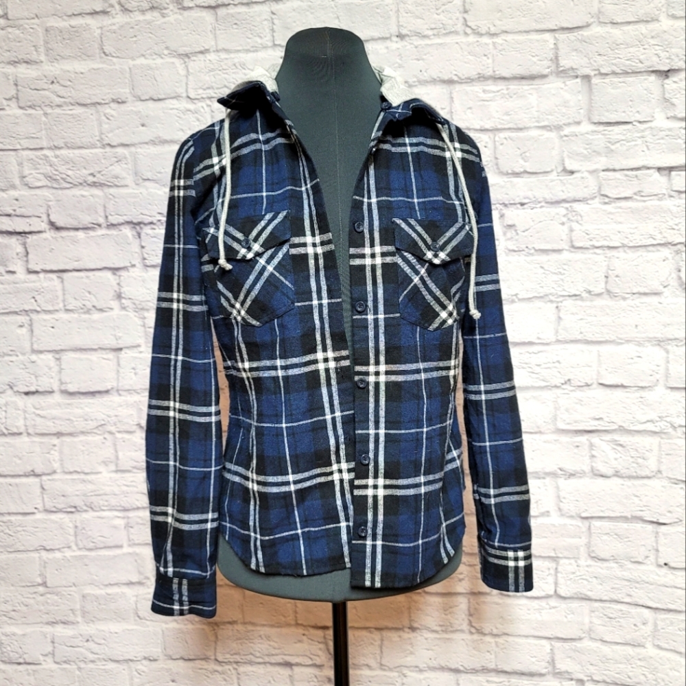 LoveTree Navy Plaid Button Down Shirt w/ Hood - Size Small